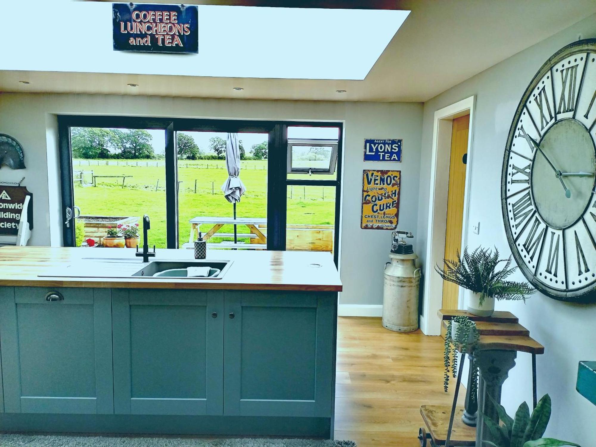 Englefield Guesthouse โกธแลนด์ ภายนอก รูปภาพ